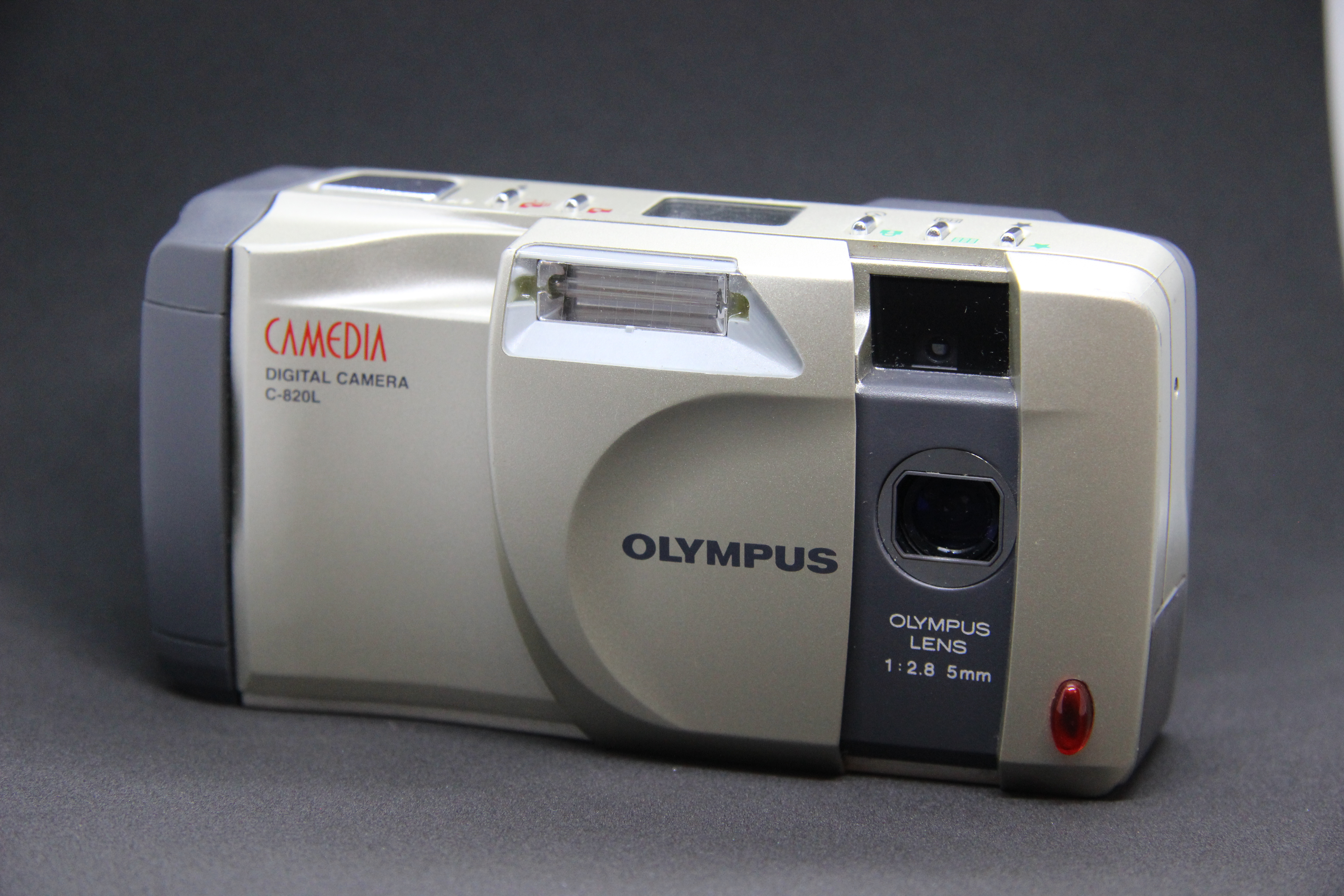 OLYMPUS CAMEDIA C-820L オリンパス デジカメ 未使用品 デジタルカメラ | main.chu.jp